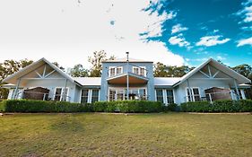 Brokenback Views Country Estate Hunter Valley